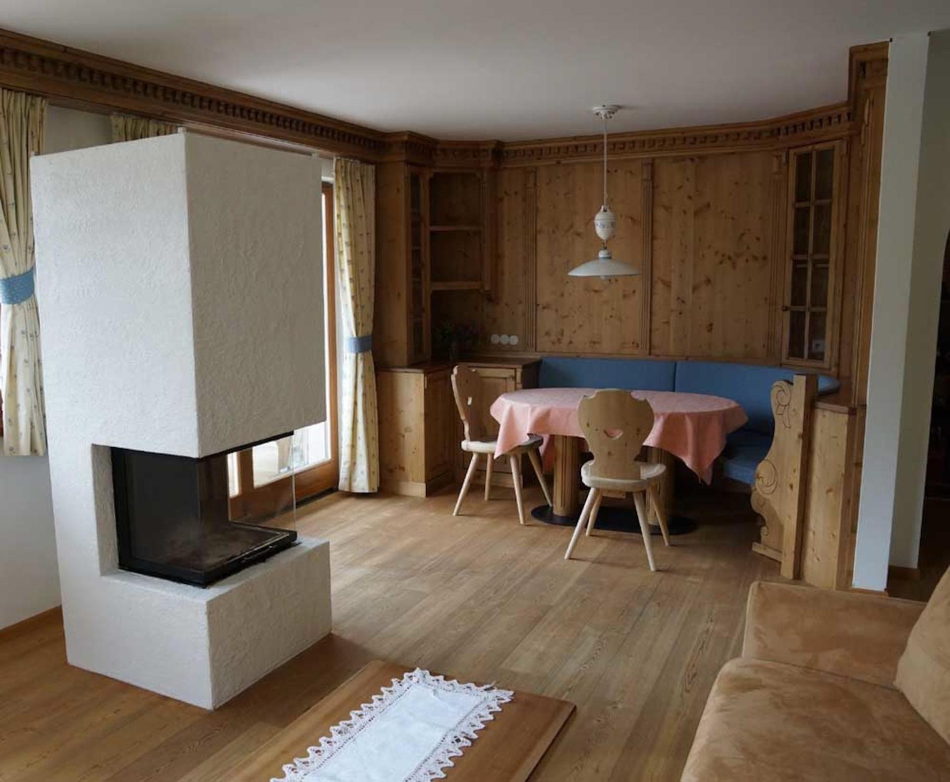 Aparthotel Family And Wellness Ciasa Antersies San Cassiano (Badia)